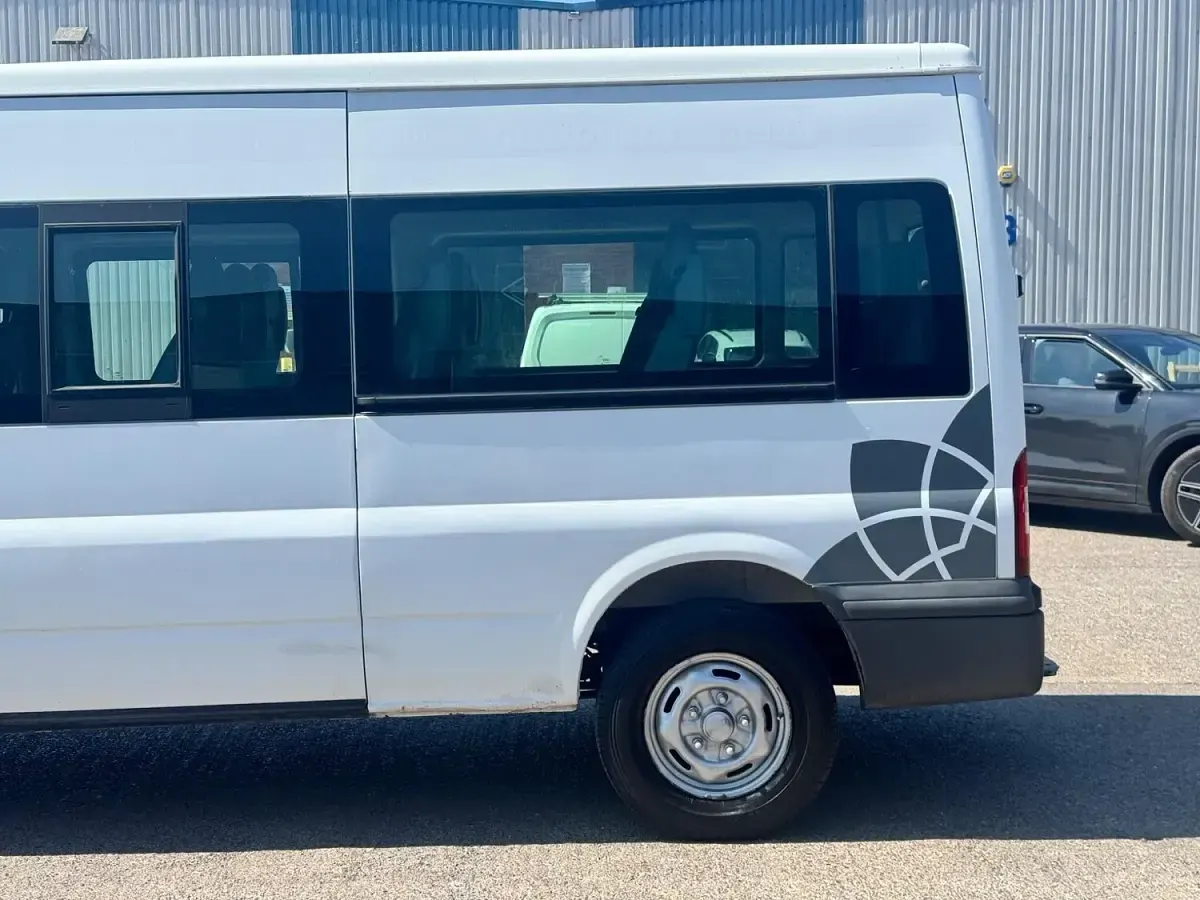 Used Ford Transit 140 HP (102 kW) 2008 White Van