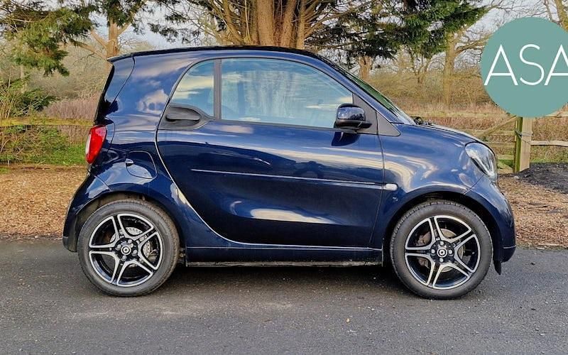 Used Smart ForTwo Coupé 90 HP (66 kW) 2018 Blue Coupe