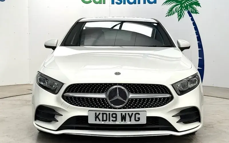 Used Mercedes A200 AMG line 163 HP (119 kW) 2019 White Hatchback