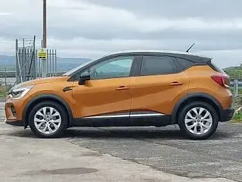 Second-hand Renault Captur Iconic 100 CP (73 kW) 2020 Portocaliu SUV