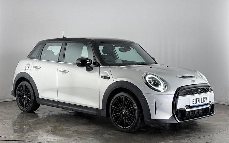 Used Mini Cooper S Exclusive 178 HP (130 kW) 2022 Hatchback