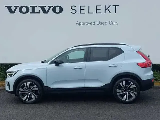 Used Volvo XC40 Ultra 161 HP (118 kW) 2025 SUV