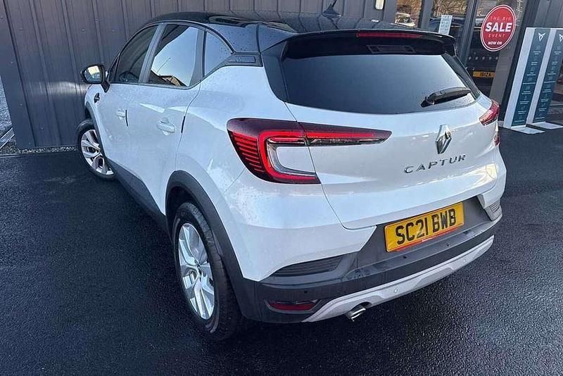 Used Renault Captur Iconic 138 HP (101 kW) 2021 Other SUV