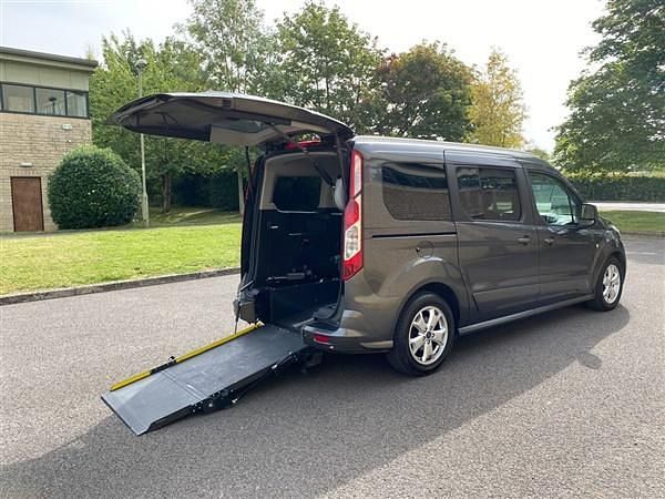 Grey Used 2018 Ford Tourneo Titanium MPV | £17,750 (A bit pricey) - Image 1/1