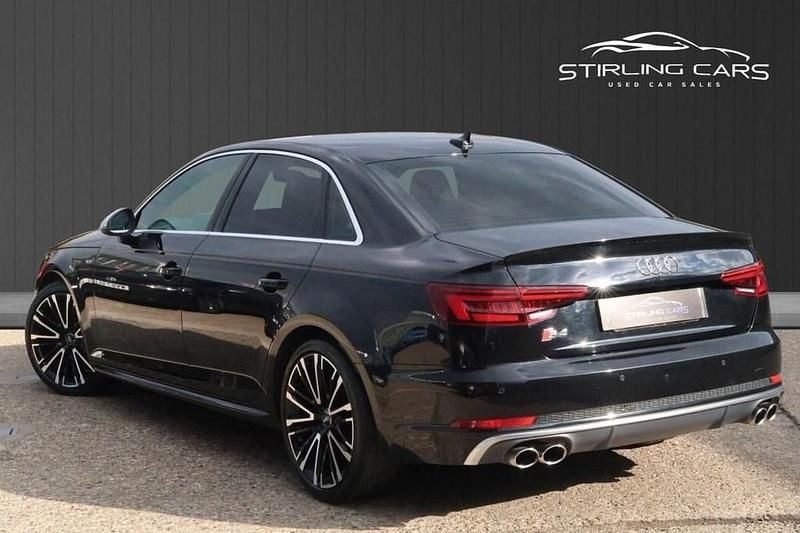 Used Audi S4 Design 354 HP (260 kW) 2018 Black Sedan
