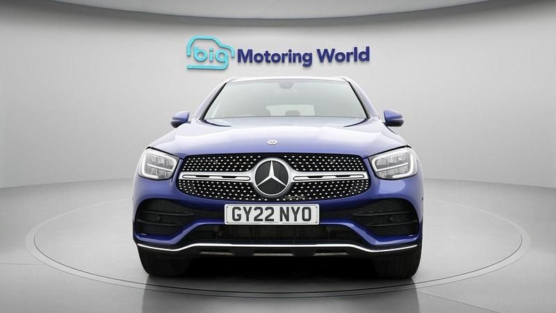 Used Mercedes GLC300 AMG line 258 HP (189 kW) 2022 Blue Estate