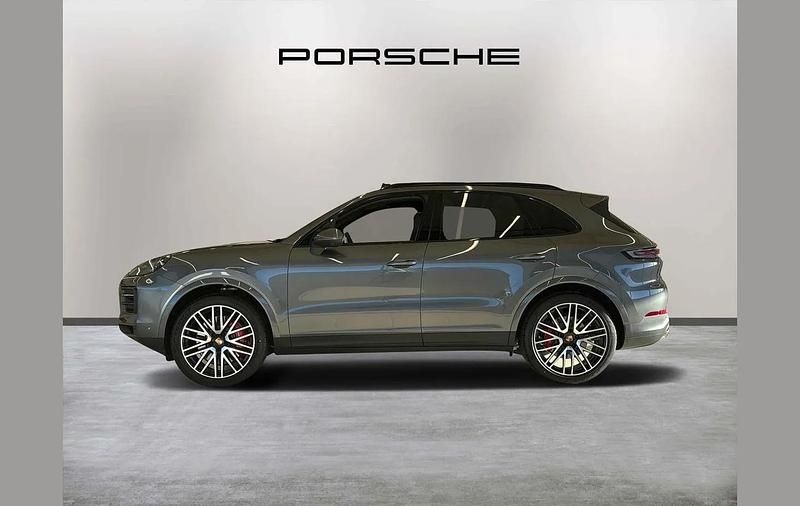 Used Porsche Cayenne S 468 HP (344 kW) 2025 Grey SUV