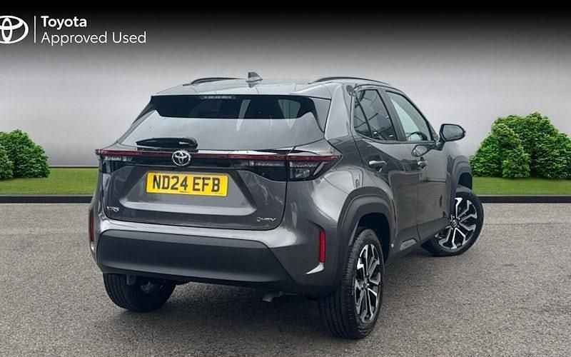 Used Toyota Yaris Hybrid Design 116 HP (85 kW) 2026 Estate