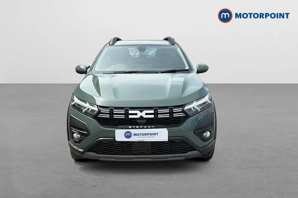 Used Dacia Sandero Expression 2023 Green Hatchback