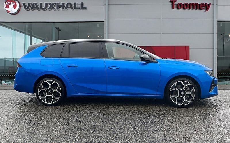 Second-hand Vauxhall Astra Ultimate 179 CP (131 kW) 2025 Break