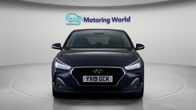 Used Hyundai i30 Premium SE 138 HP (101 kW) 2019