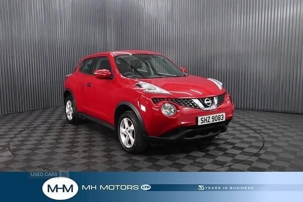 Red Used 2015 Nissan Juke Visia SUV | £3,207 (Good price) - Image 1/4