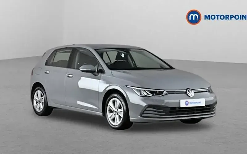 Used VW Golf VIII Life 131 HP (96 kW) 2023 Hatchback