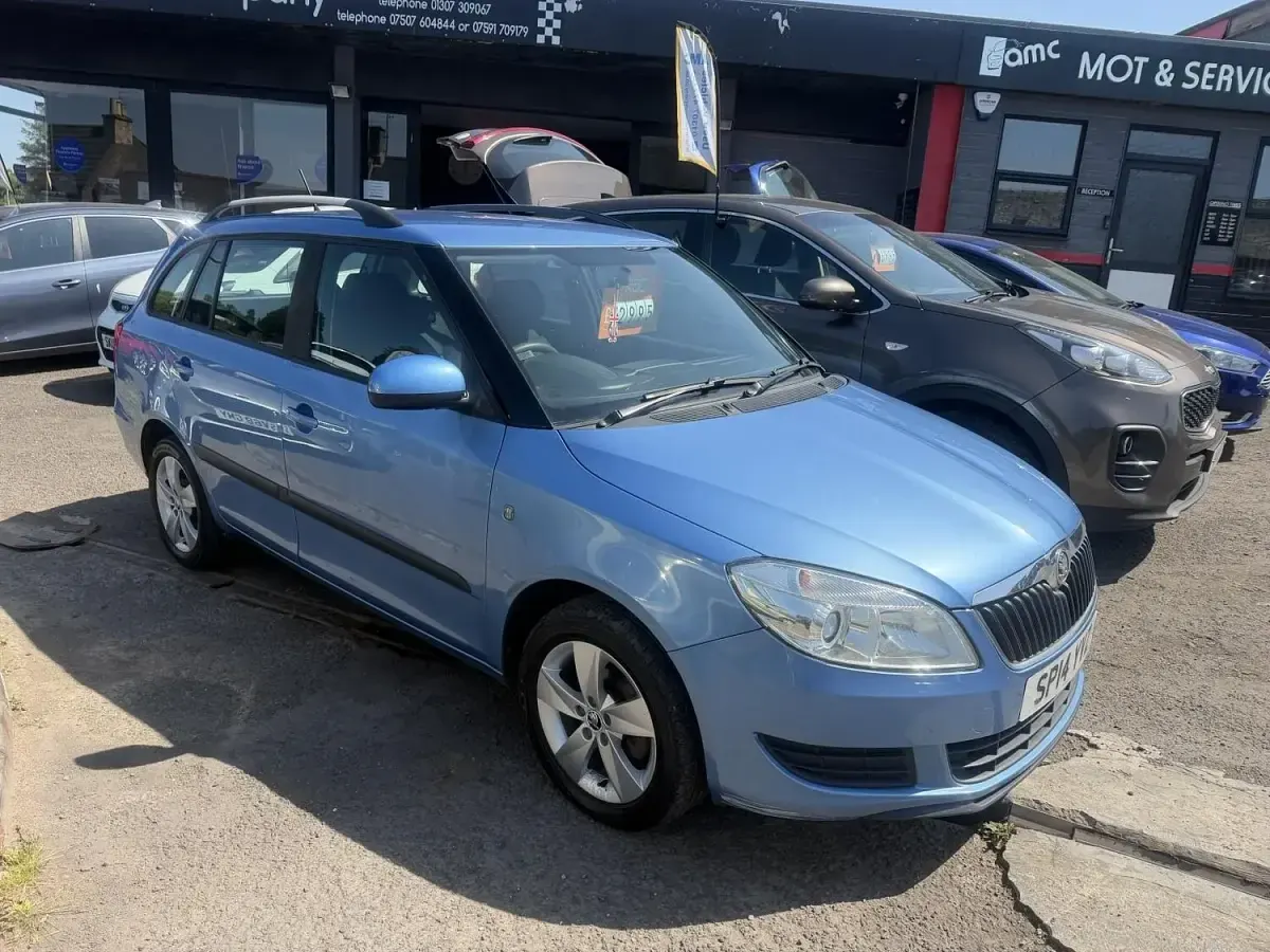 Used Skoda Fabia SE 2014 Blue Estate