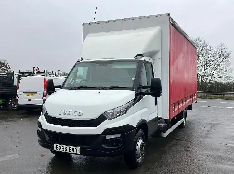 Used Iveco Daily 170 HP (125 kW) 2016 White