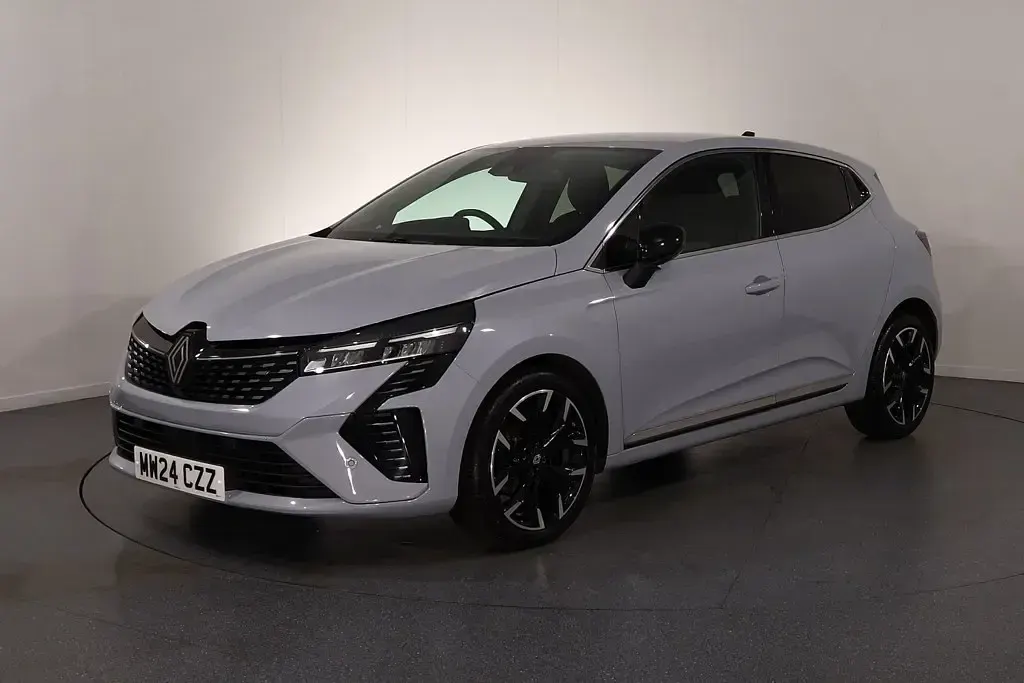 Used Renault Clio Techno 2024 Grey Hatchback