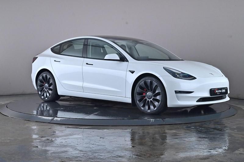 Used 2021 Tesla Model 3 Performance Sedan | £21,395 (Good price) - Image 1/4