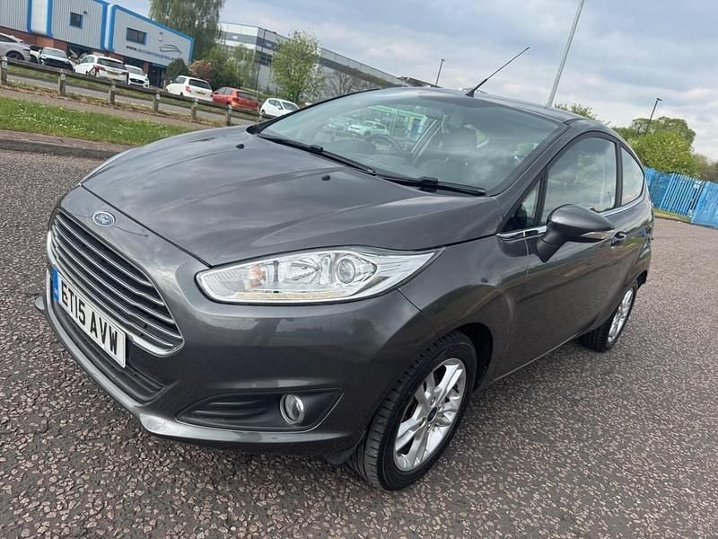 Used Ford Fiesta Zetec 2015 Grey Hatchback