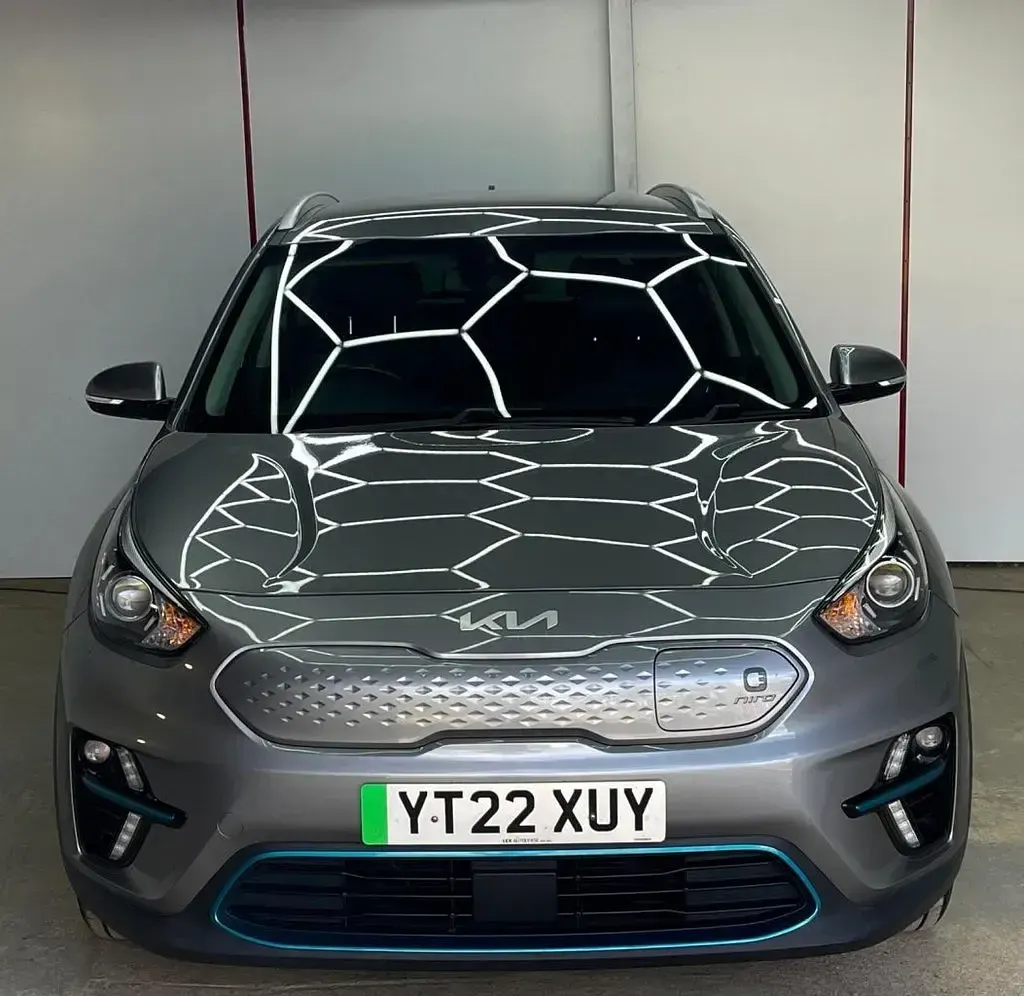 Used Kia e-Niro 147 kW (201 HP) 2022 Grey SUV