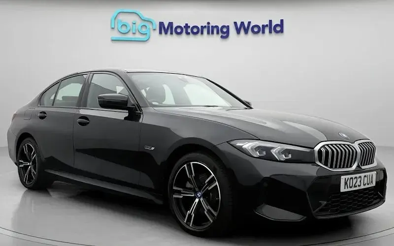 Begagnad BMW 330e M Sport 292 HK (214 kW) 2023 Sedan