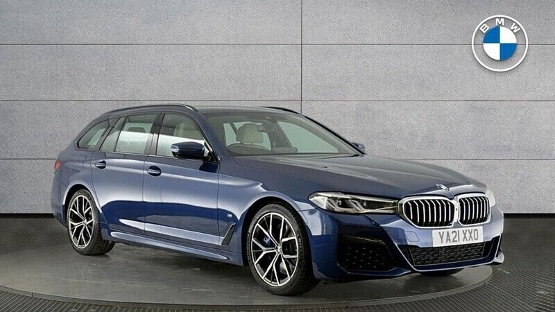 Blue Used 2021 BMW 540 M Sport Estate | £32,850 (Good price) - Image 1/4