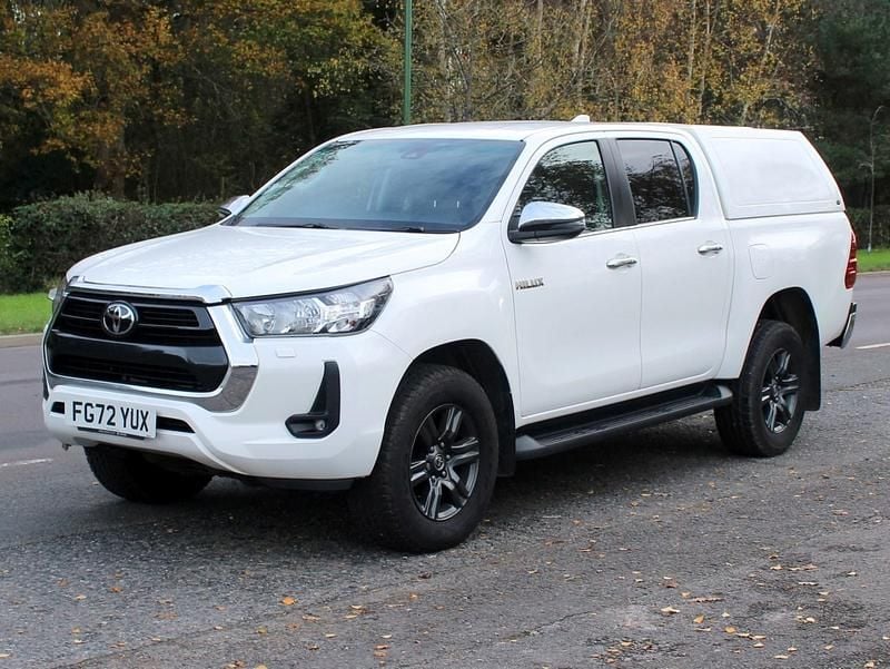 White Used 2022 Toyota HiLux Pickup | £19,500 (Super price) - Image 1/4
