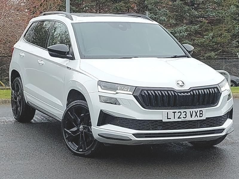 Used Skoda Karoq SportLine 150 HP (110 kW) 2023 White SUV
