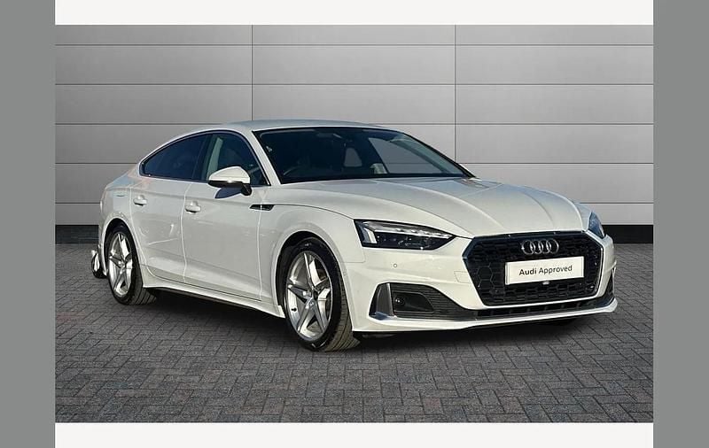 Used Audi A5 Sportback Sport 150 HP (110 kW) 2024 White Hatchback