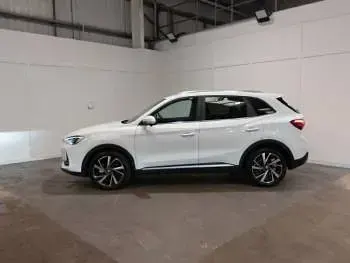 Used MG ZS Trophy 196 HP (144 kW) 2025 White SUV