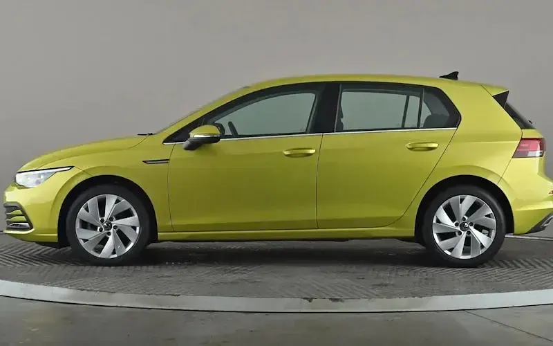 Usado VW Golf VIII Style 150 CV (110 kW) 2024 Utilitario