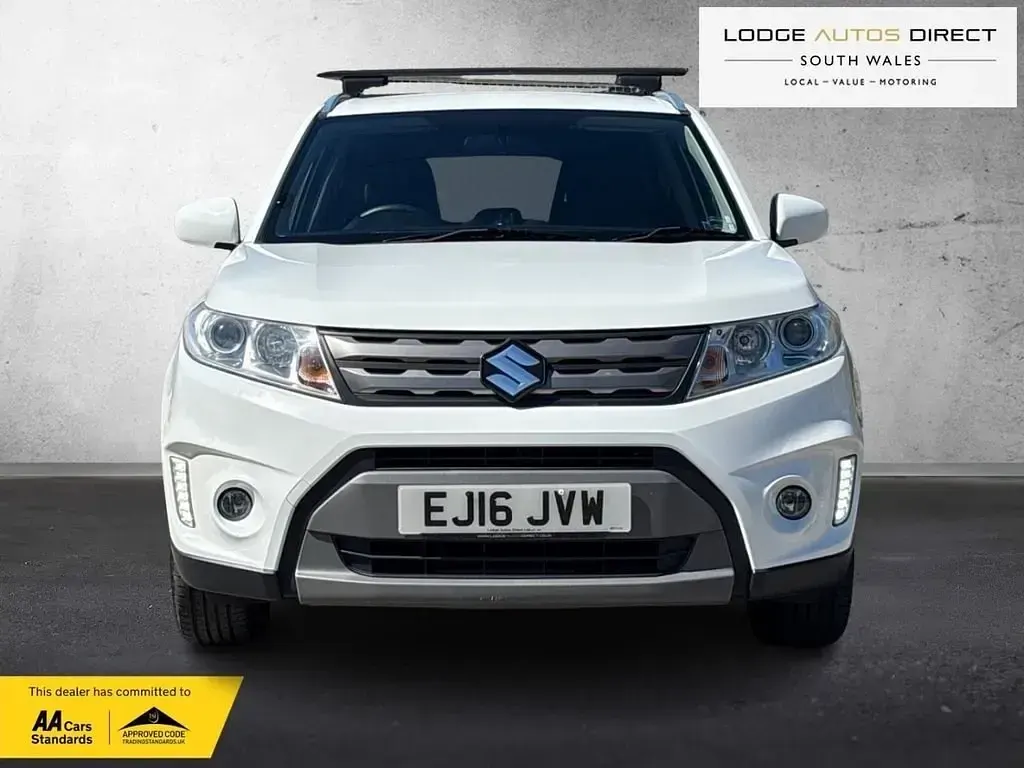 Second-hand Suzuki Vitara SZ-T 120 CP (88 kW) 2016 Alb SUV