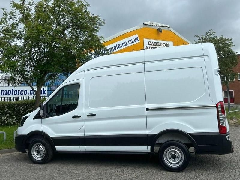 Used Ford Transit 130 HP (95 kW) 2019 White Van