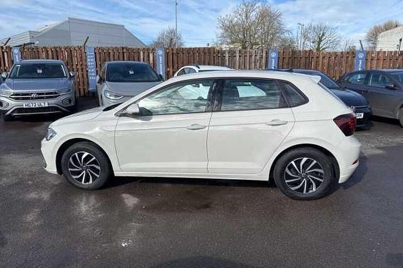 Used VW Polo 95 HP (69 kW) 2024 Hatchback
