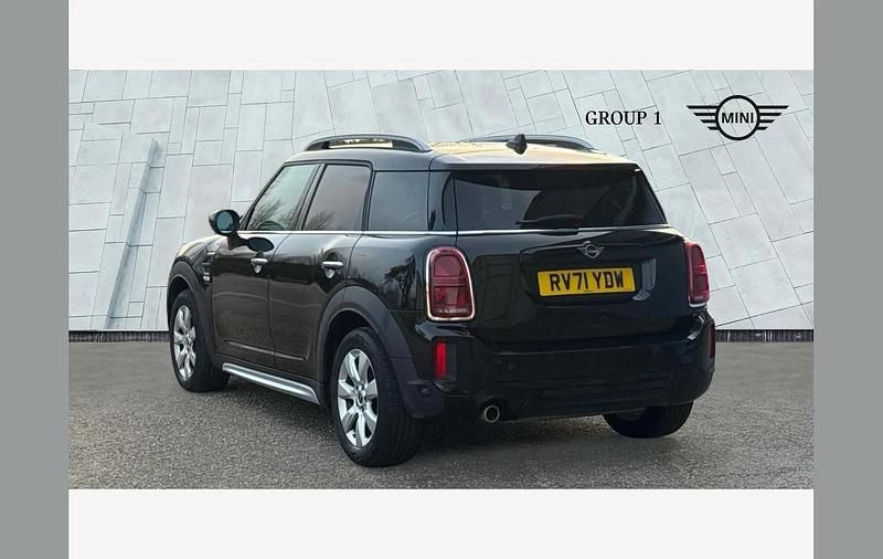 Used Mini Cooper Countryman Classic 136 HP (100 kW) 2021 Black SUV
