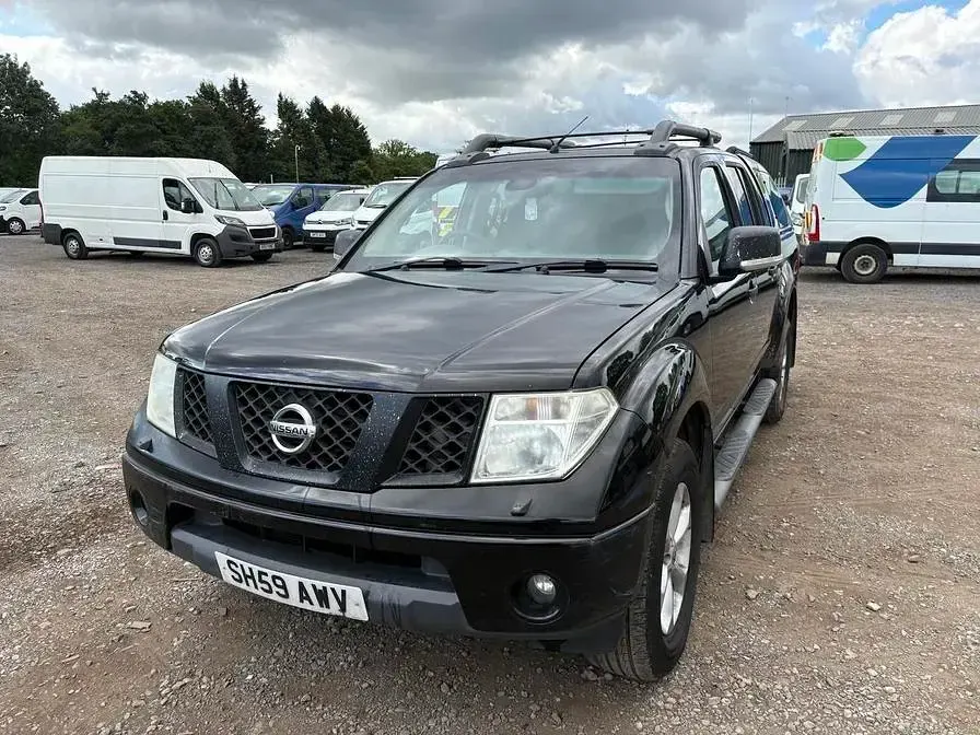 Used Nissan Navara Tekna 2009 Black Pickup