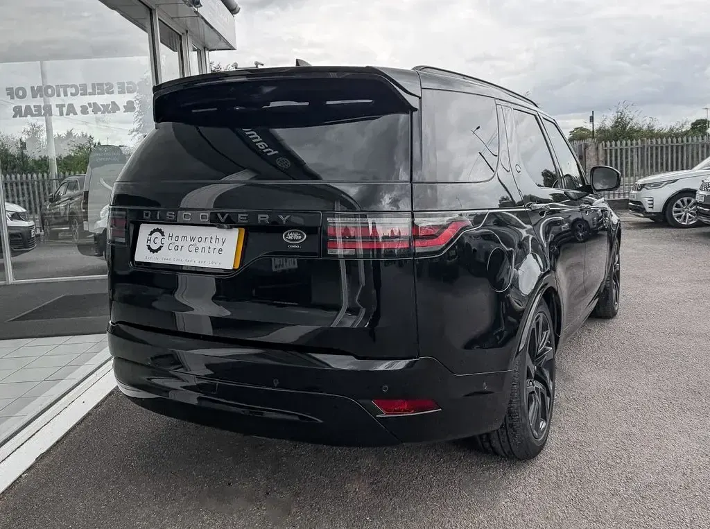 Used Land Rover Discovery HSE Dynamic 300 HP (220 kW) 2022 Black SUV