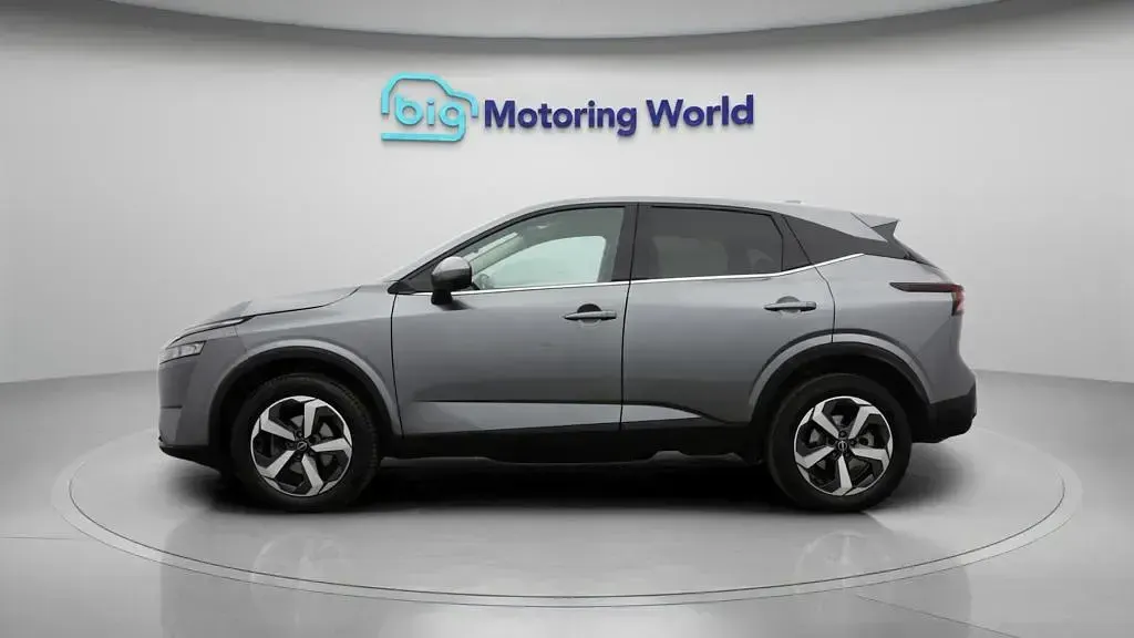 Used Nissan Qashqai N-Connecta 140 HP (102 kW) 2023 Grey SUV