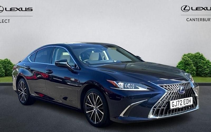 Usado Lexus ES300H 218 HP (160 kW) 2021 Sedan