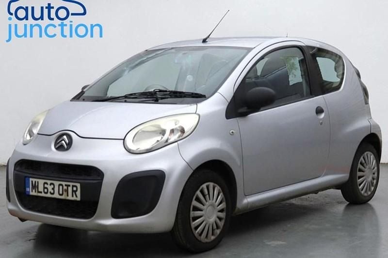 Used Citroën C1 68 HP (50 kW) 2013 Grey Hatchback
