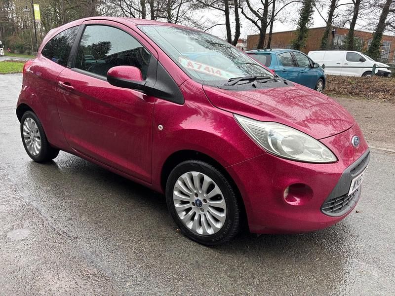 Used Ford Ka Zetec 69 HP (50 kW) 2011 Red Hatchback