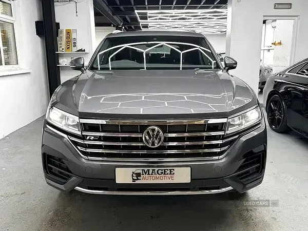 Used VW Touareg R-line 286 HP (210 kW) 2018 Grey SUV