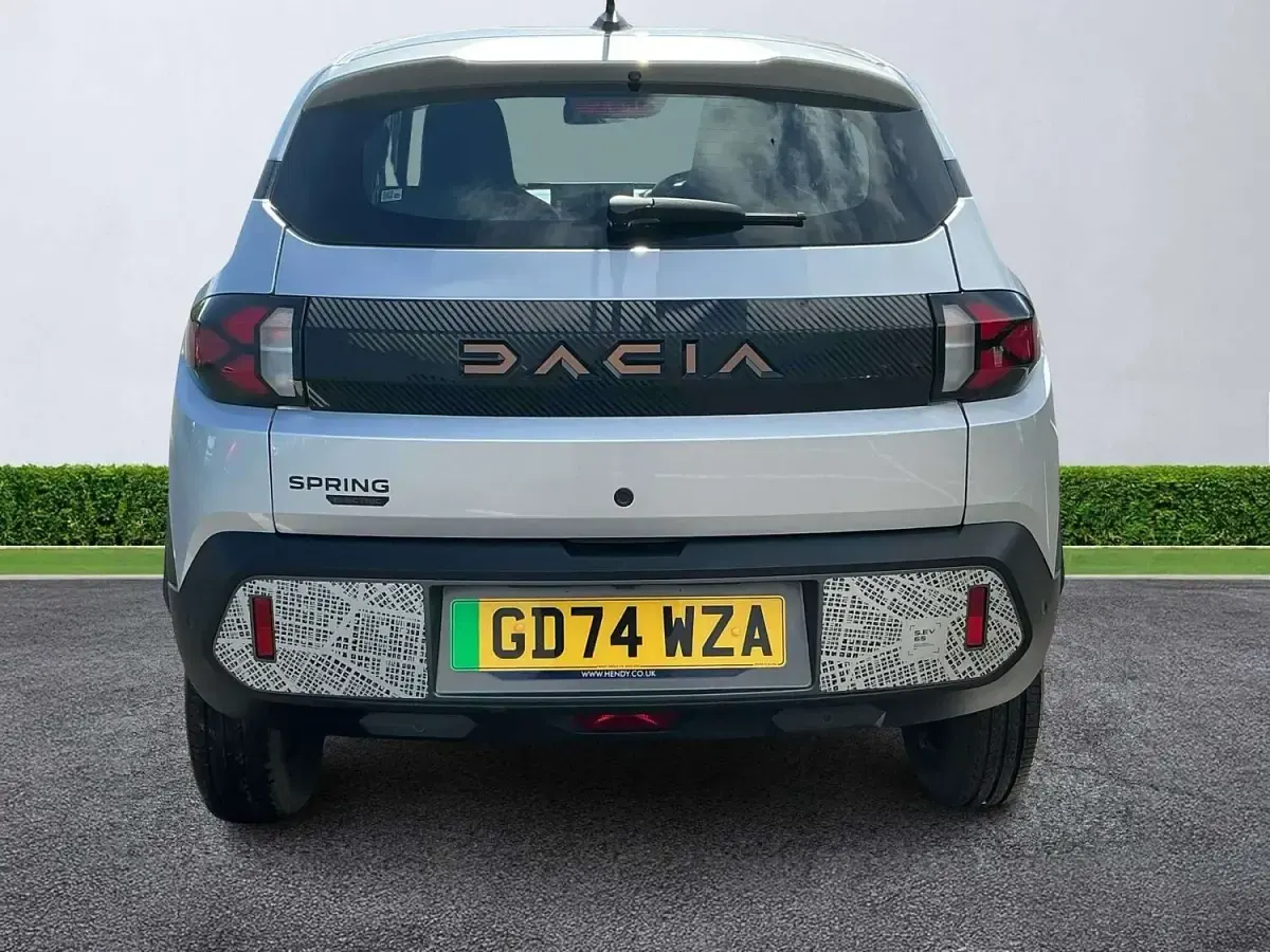 Used Dacia Spring Extreme 47 kW (65 HP) 2025 Grey Hatchback