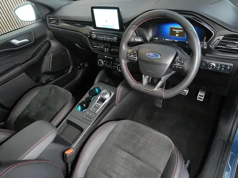 Used Ford Kuga ST-Line X 190 HP (139 kW) 2023 Blue SUV