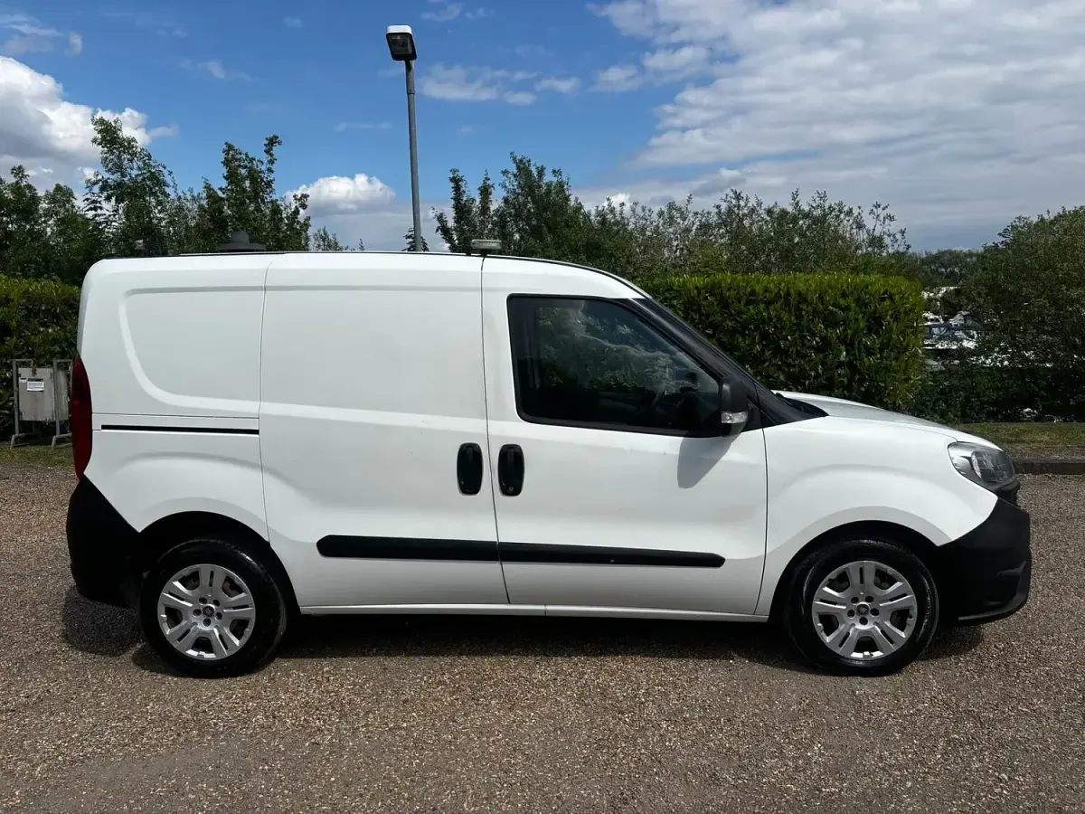 Used Fiat Doblò 2016 White MPV