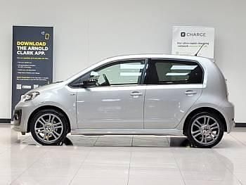 Begagnad VW up! R-line 65 HK (47 kW) 2021 Silver Halvkombi