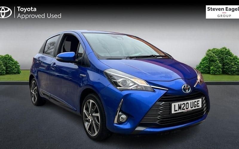 Used Toyota Yaris Hybrid 101 HP (74 kW) 2020 Hatchback