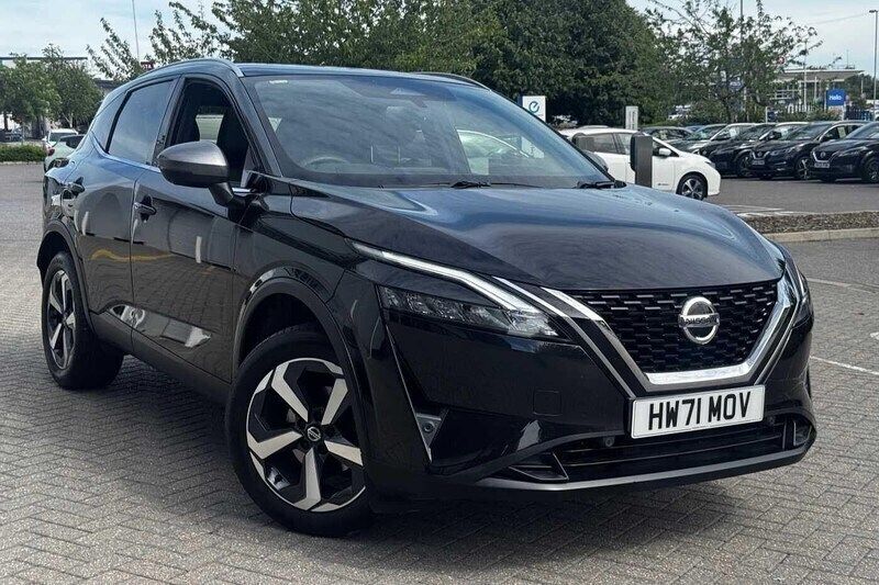 Black Used 2021 Nissan Qashqai N-Connecta SUV | £17,990 (Fair price) - Image 1/4