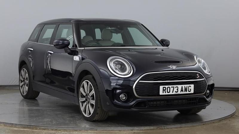 Black Used 2023 Mini Cooper S Clubman Exclusive Estate | £26,495 (Fair price) - Image 1/4