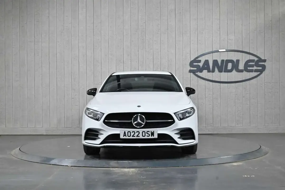 Used Mercedes A250 Executive 218 HP (160 kW) 2022 White Hatchback