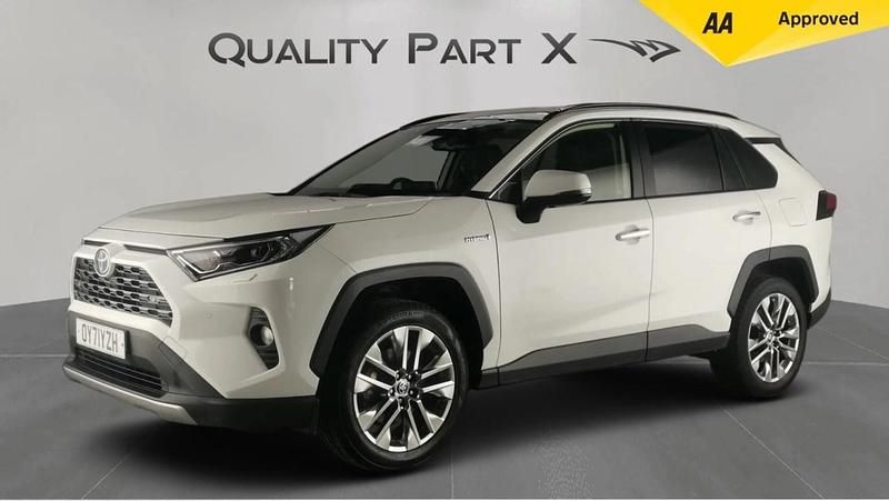 Used Toyota RAV4 2021 White Estate
